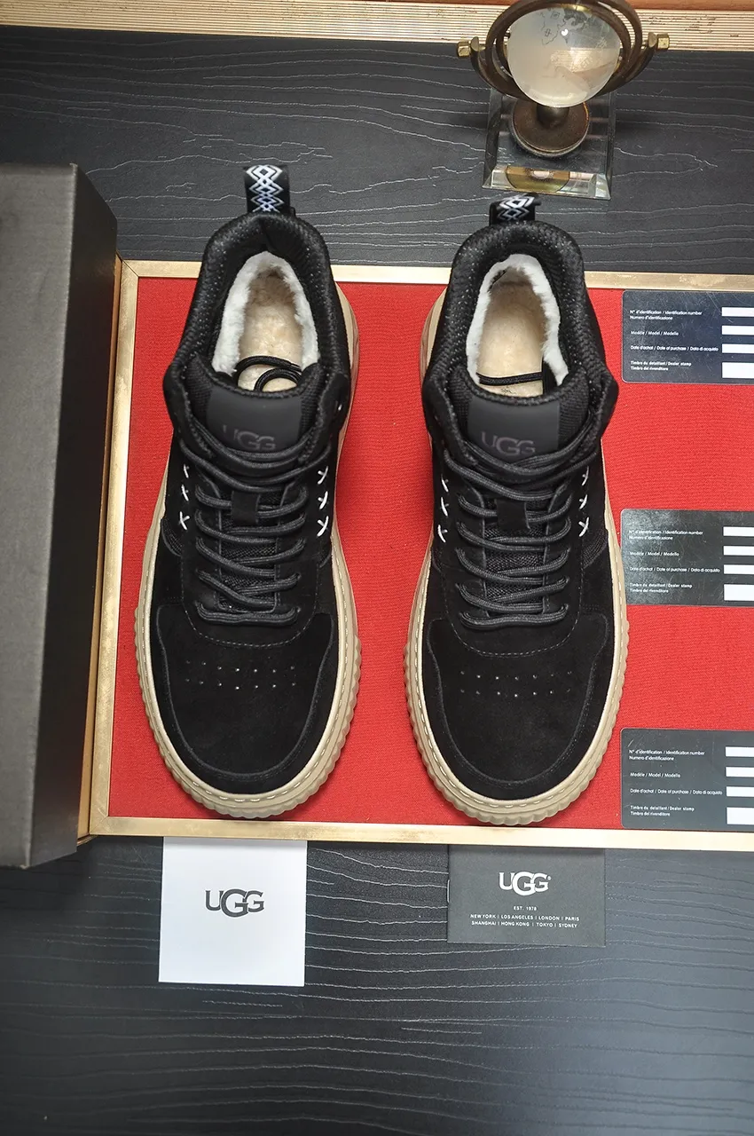 Men's shoes 💰640💶 [UGG] (full wool lining) top-end high-quality fur-in-one warm snow boots from Australia's warm luxury brand men's shoes, UGG-5877 official website synchronized, made of imported cowhide, carefully sewn...Imported rubber foam outsole (comfortable, soft, wear-resistant) The quality is really great...Exquisite workmanship, you can't put it down at first sight, available in sizes 39-44
